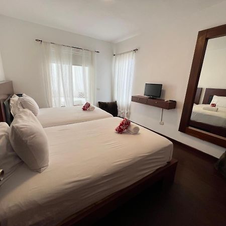 Caribbean Suites With Rooftop Pool Пунта-Кана Экстерьер фото