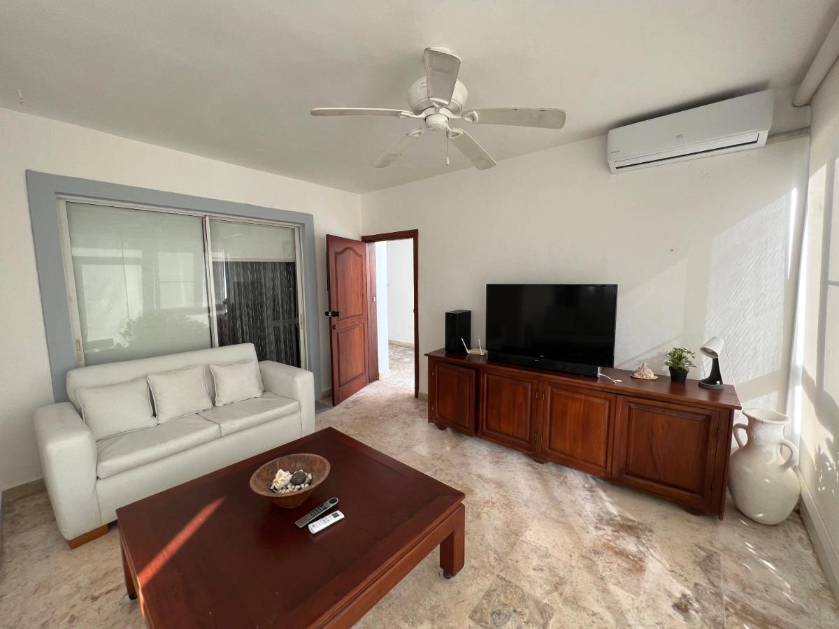 Caribbean Suites With Rooftop Pool Пунта-Кана Экстерьер фото
